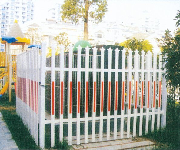 铁东PVC865围墙护栏